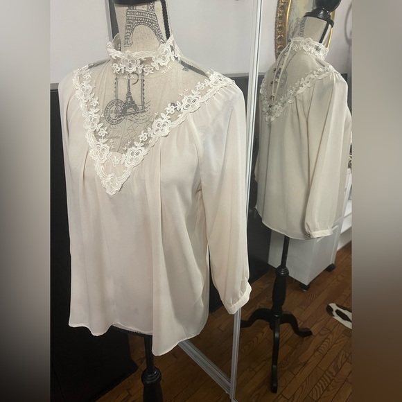 Lace nude sheer low cut flowing top - Picture 1 of 3